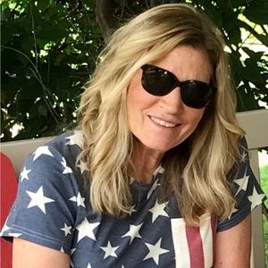 Meet your Posher, Posh